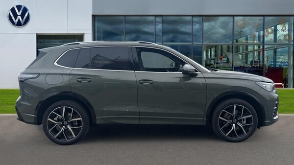 Used Volkswagen Tiguan 2025 for sale - 75652891: Photo 4
