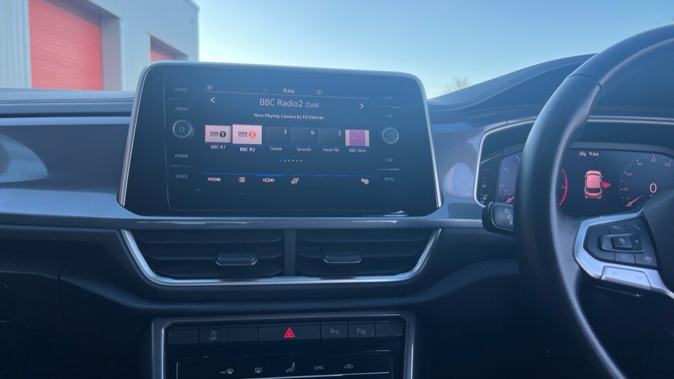 Used Volkswagen T-Roc 2024 for sale - 76244430: Photo 13