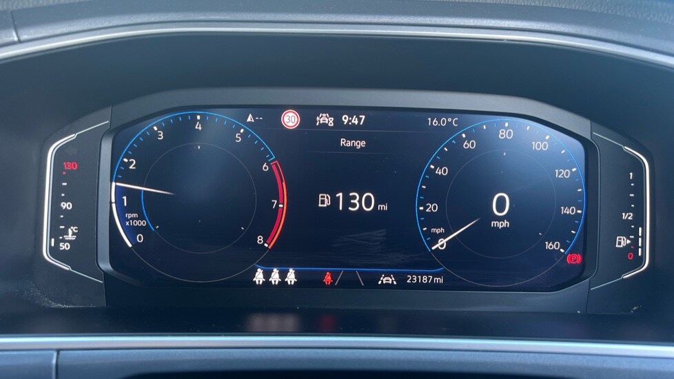 Used Volkswagen T-Roc 2024 for sale - 76244430: Photo 14