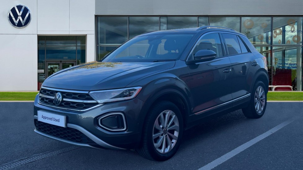 Used Volkswagen T-Roc 2024 for sale - 76244430: Photo 7