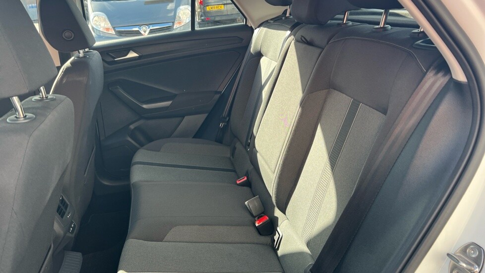 Used Volkswagen T-Roc 2023 for sale - 76459027: Photo 15