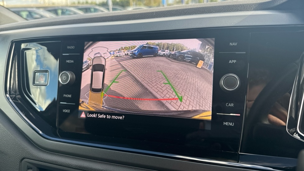 Used Volkswagen Taigo 2024 for sale - 76796317: Photo 22