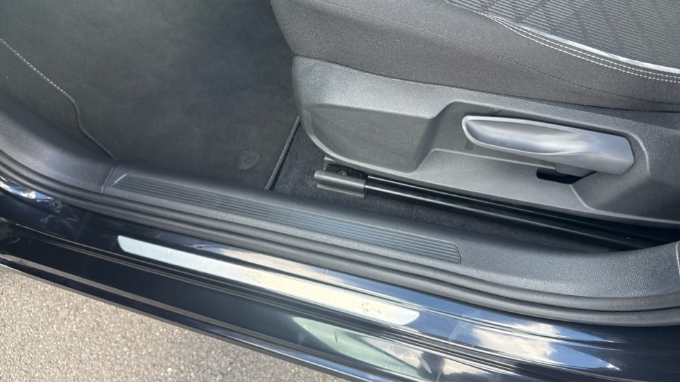 Used Volkswagen Taigo 2024 for sale - 76796317: Photo 37