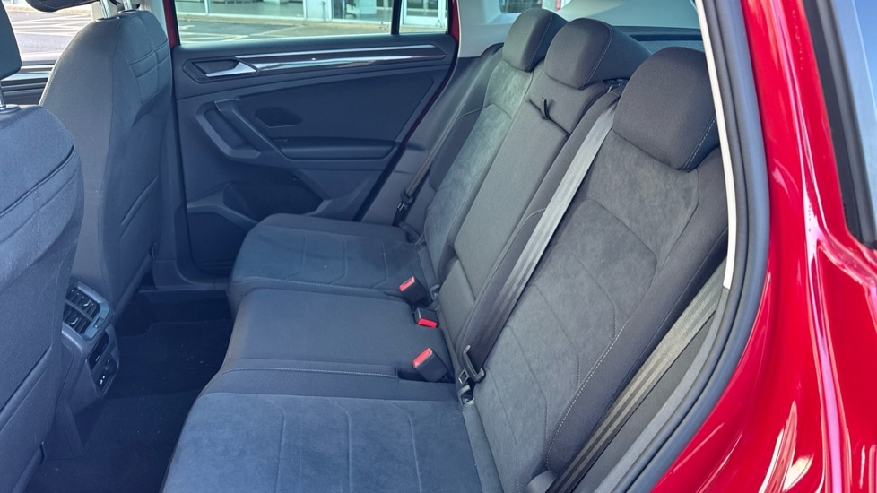 Used Volkswagen Tiguan 2022 for sale - 76796221: Photo 32