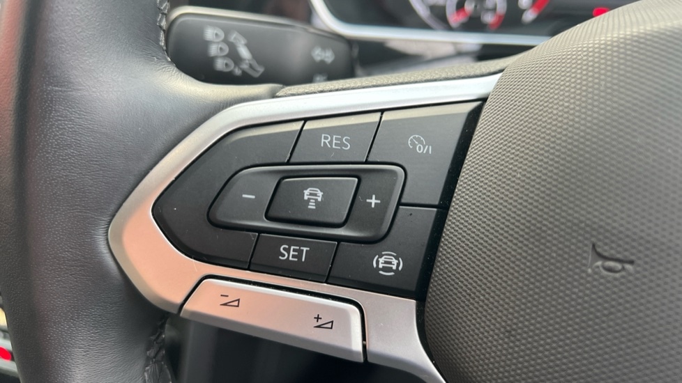 Used Volkswagen T-Cross 2022 for sale - 76079374: Photo 31