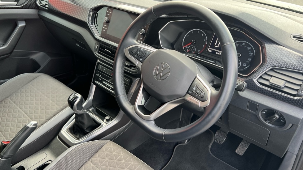 Used Volkswagen T-Cross 2022 for sale - 76079374: Photo 6
