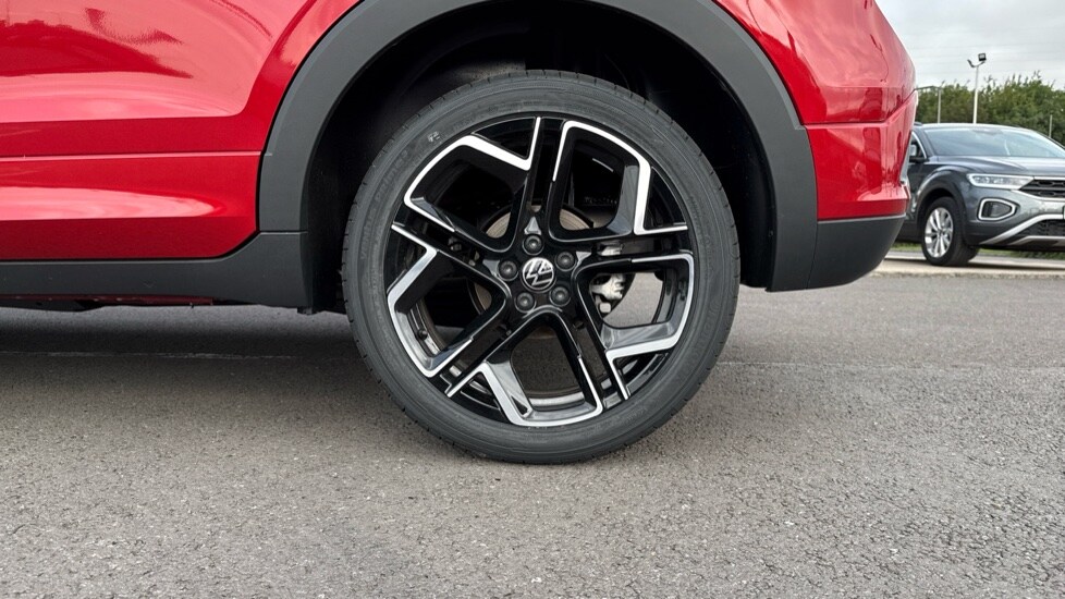 Used Volkswagen T-Cross 2025 for sale - 75910426: Photo 18