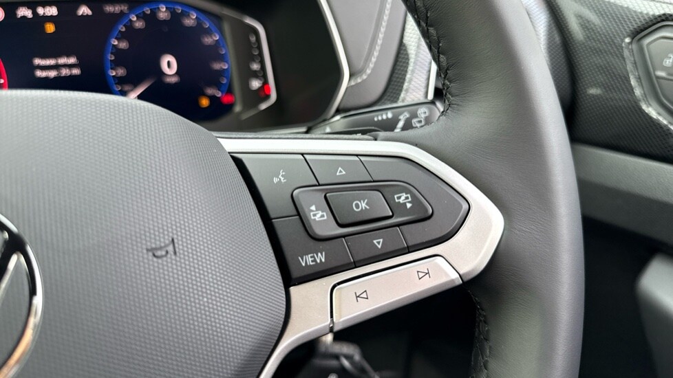 Used Volkswagen T-Cross 2025 for sale - 75910426: Photo 29