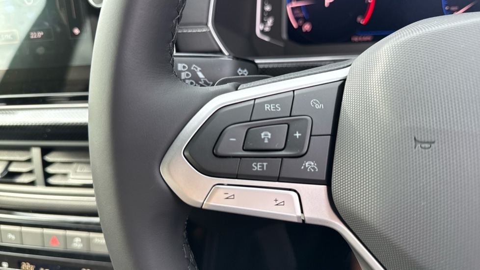 Used Volkswagen T-Cross 2025 for sale - 75910426: Photo 30