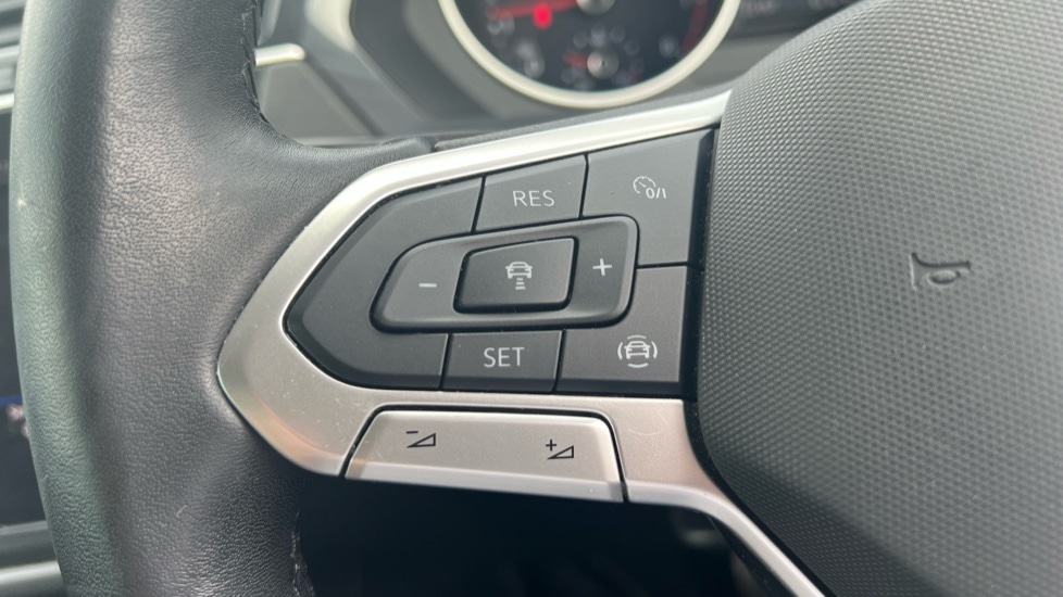 Used Volkswagen Tiguan 2022 for sale - 76441923: Photo 31