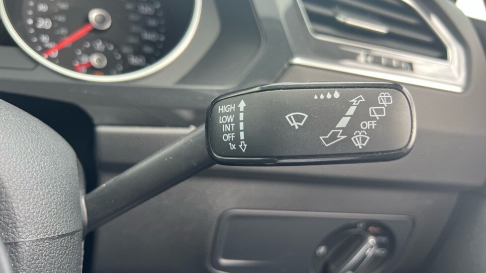 Used Volkswagen Tiguan 2022 for sale - 76441923: Photo 32