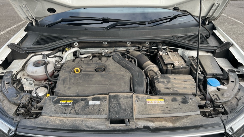 Used Volkswagen T-Roc 2021 for sale - 76328363: Photo 17