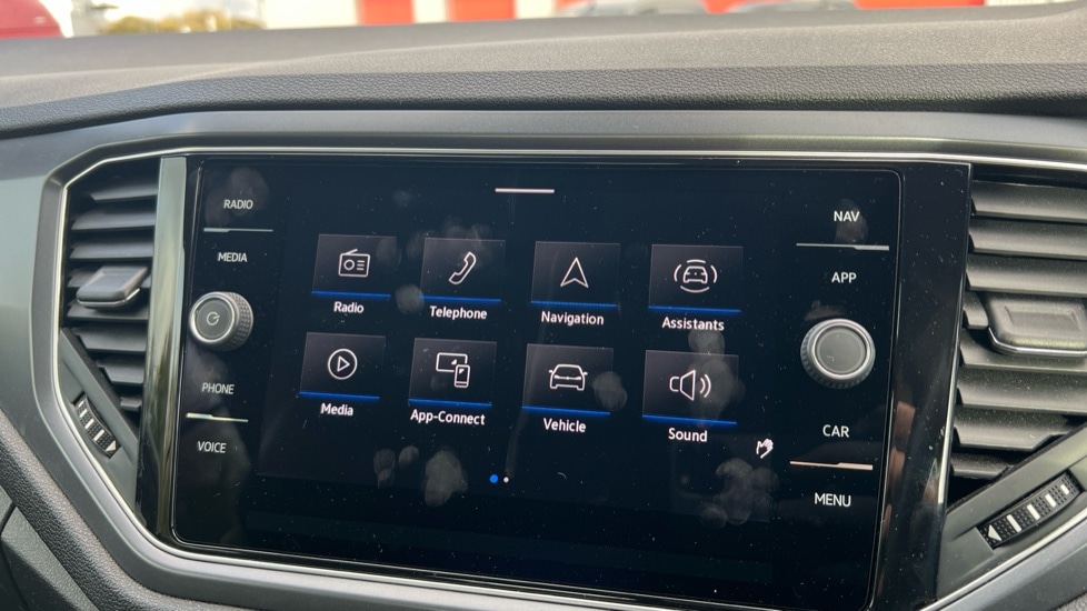 Used Volkswagen T-Roc 2021 for sale - 76328363: Photo 24