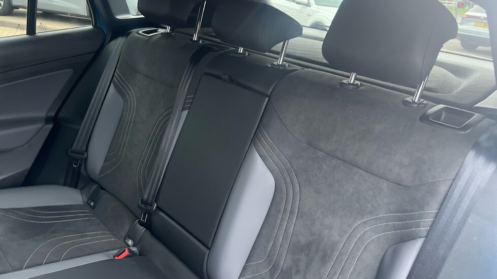 Used Volkswagen ID.4 2025 for sale - 76130600: Photo 15