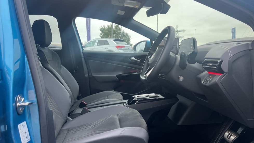 Used Volkswagen ID.4 2025 for sale - 76130600: Photo 26