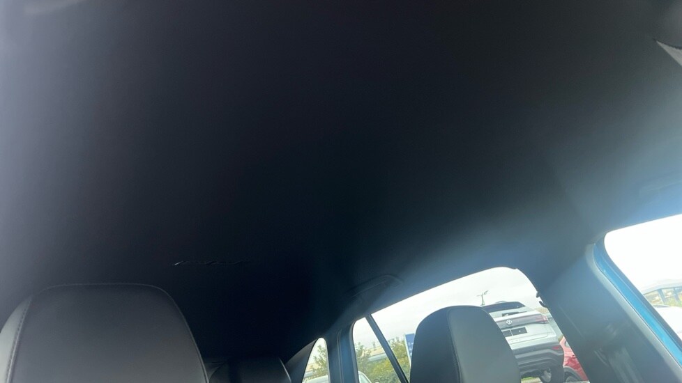 Used Volkswagen ID.4 2025 for sale - 76130600: Photo 38