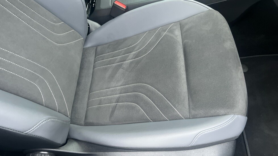 Used Volkswagen ID.4 2025 for sale - 76130600: Photo 39