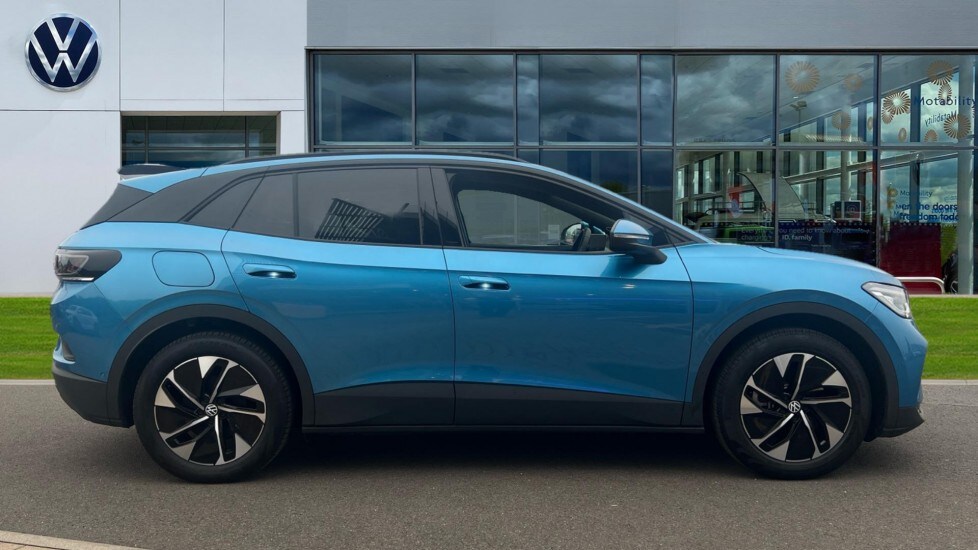 Used Volkswagen ID.4 2025 for sale - 76130600: Photo 4