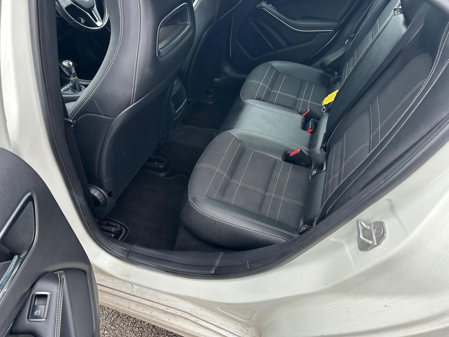 Used Mercedes-Benz A-Class 2013 for sale - 77909527: Photo 12