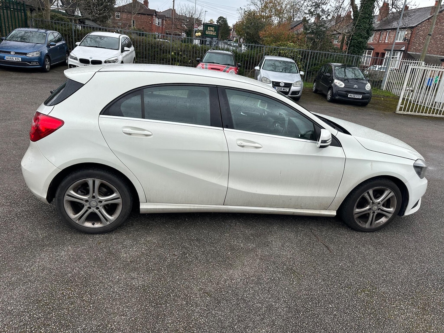 Used Mercedes-Benz A-Class 2013 for sale - 77909527: Photo 8