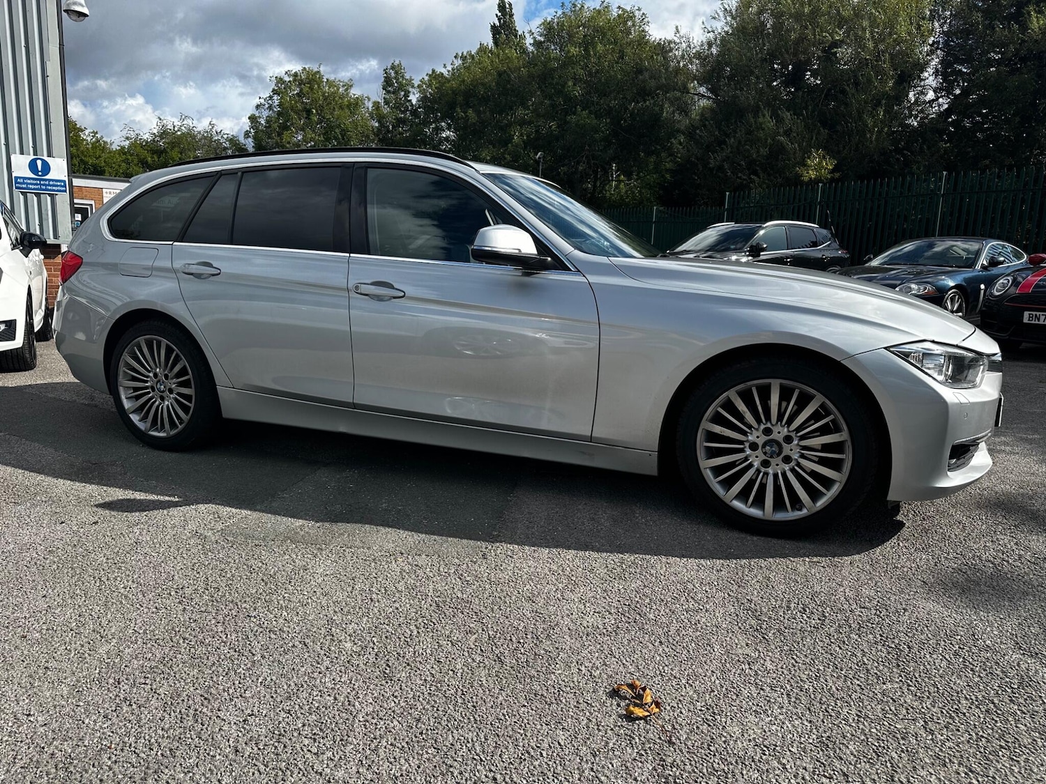 Used BMW 3 Series 2014 for sale - 76188912: Photo 7