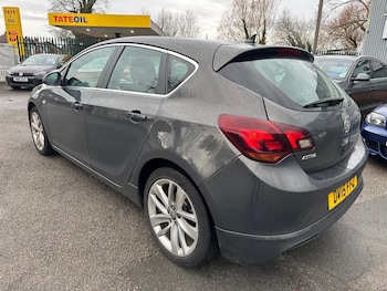 Used Vauxhall Astra 2015 for sale - 77427727: Photo