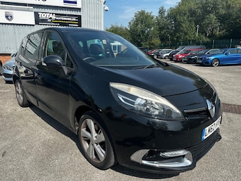 2012 (62) - 1.6 dCi Dynamique TomTom Energy 5dr