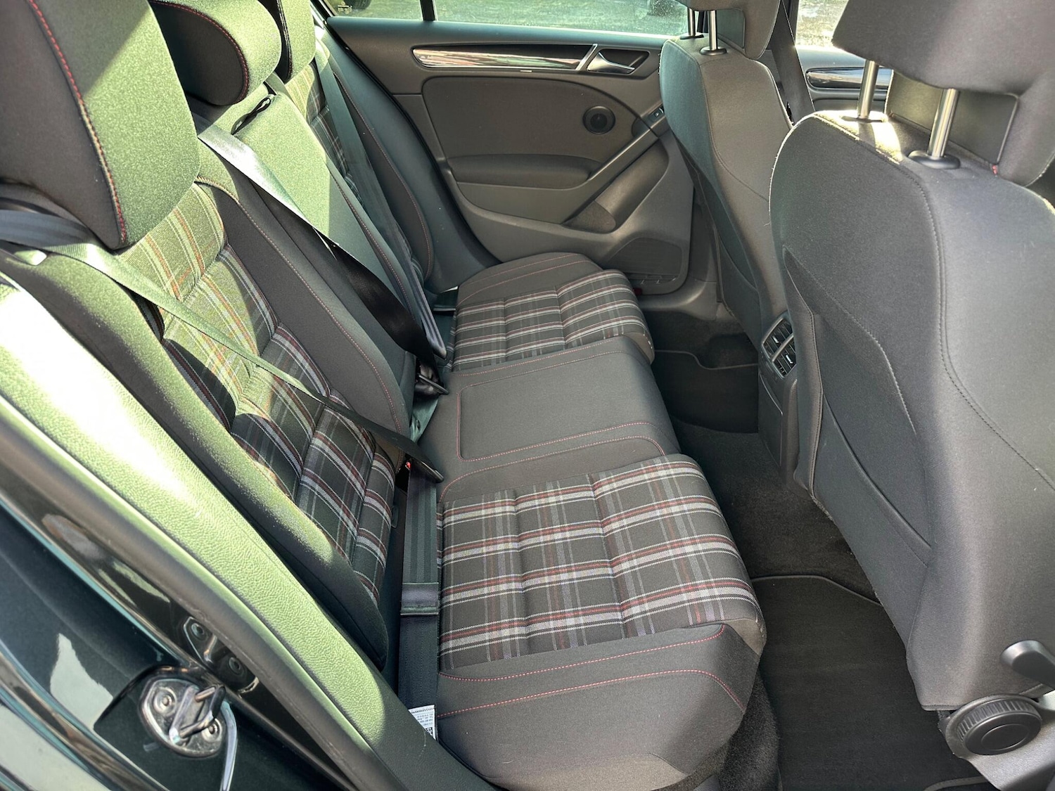 Used Volkswagen Golf 2011 for sale - 77427729: Photo 30