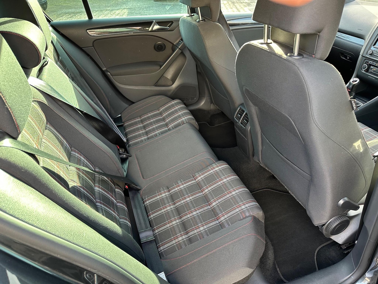 Used Volkswagen Golf 2011 for sale - 77427729: Photo 31