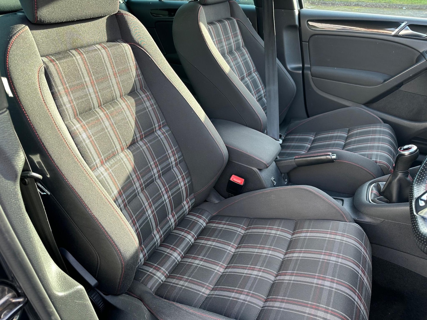 Used Volkswagen Golf 2011 for sale - 77427729: Photo 50