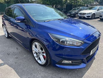 Used Ford Focus 2016 for sale - 79224211: Photo
