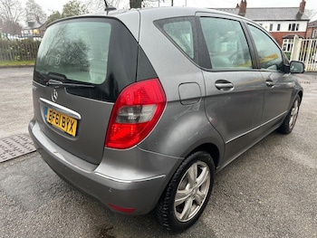 Used Mercedes-Benz A-Class 2011 for sale - 77427732: Photo