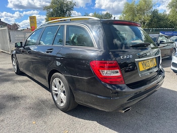 Used Mercedes-Benz C Class 2013 for sale - 79602326: Photo