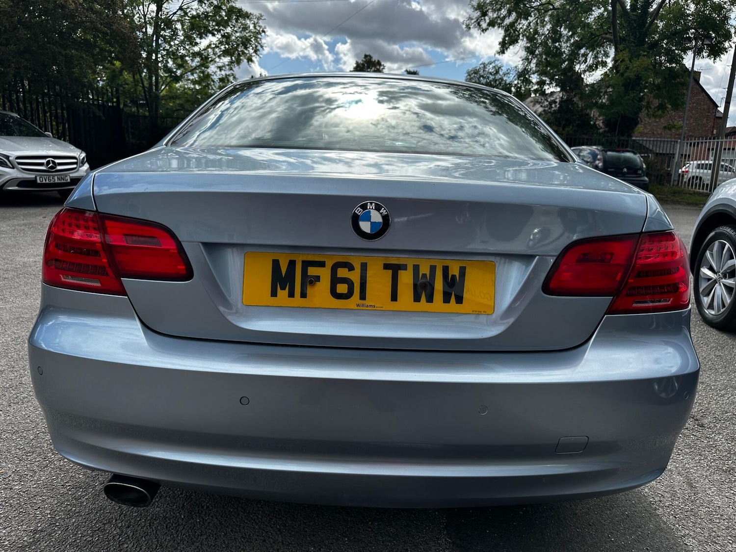 Used BMW 3 Series 2011 for sale - 76189894: Photo 15