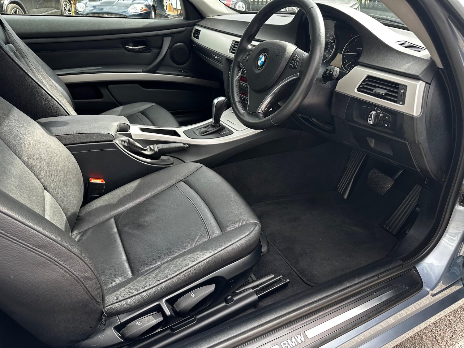 Used BMW 3 Series 2011 for sale - 76189894: Photo 20