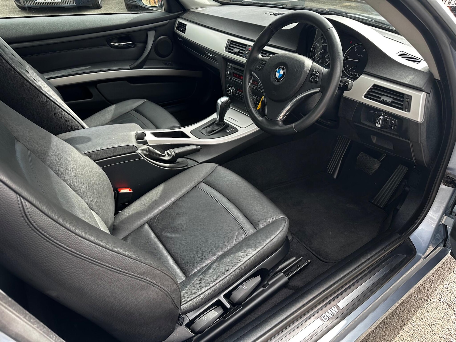 Used BMW 3 Series 2011 for sale - 76189894: Photo 21