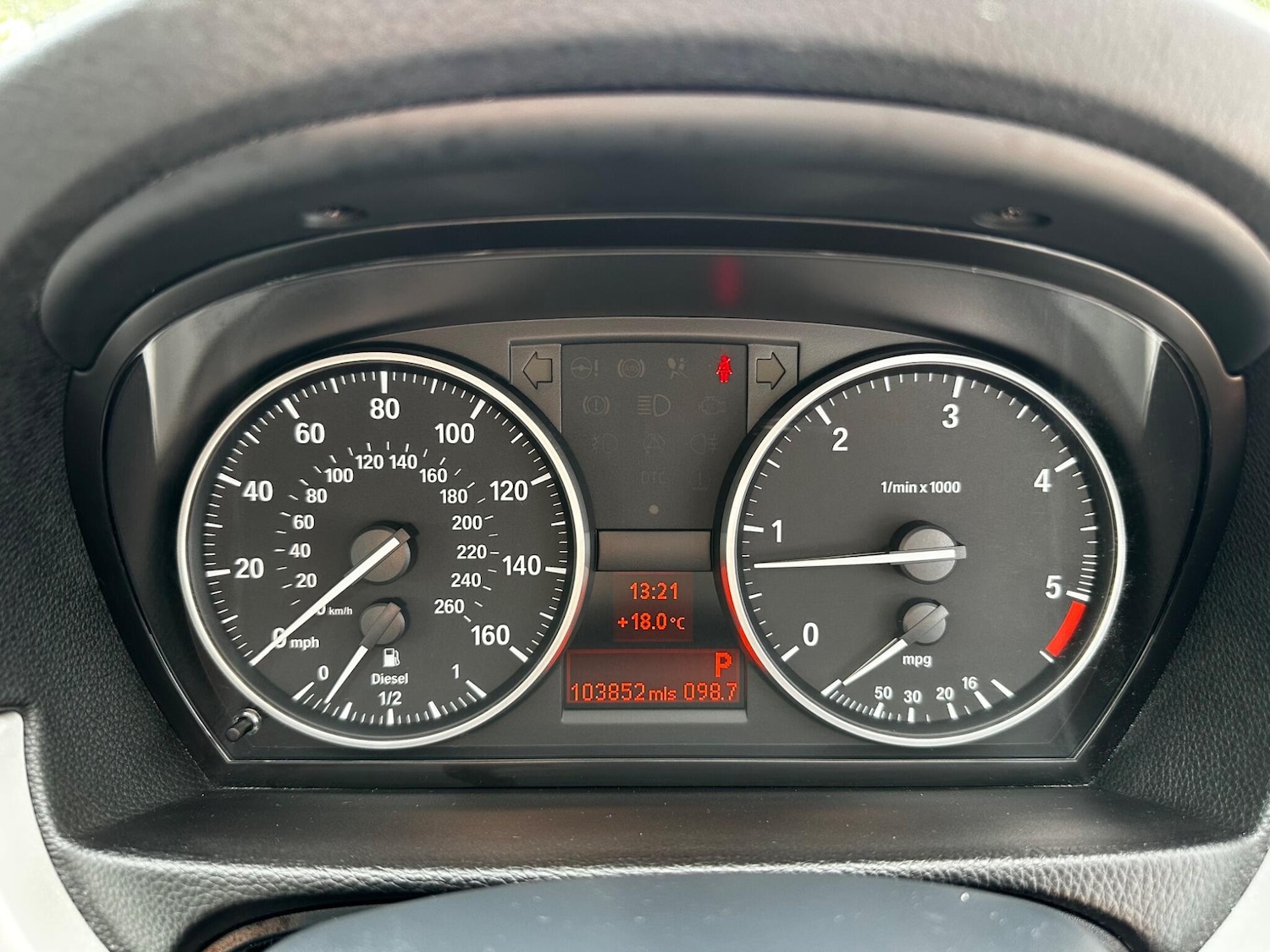 Used BMW 3 Series 2011 for sale - 76189894: Photo 29