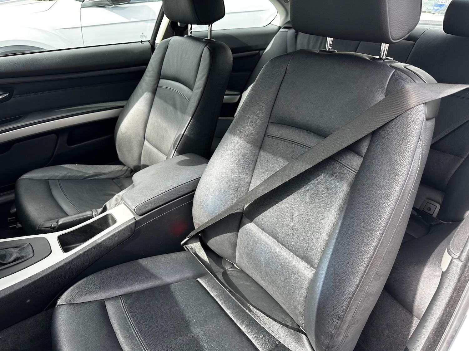 Used BMW 3 Series 2011 for sale - 76189894: Photo 34