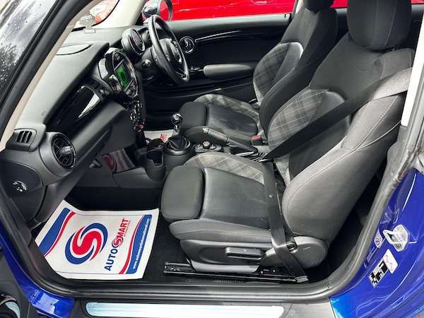 Used MINI Hatch 2018 for sale - 76189233: Photo 39