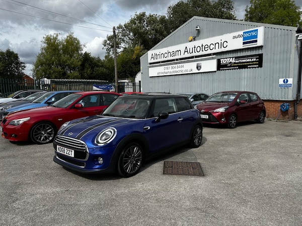 Used MINI Hatch 2018 for sale - 76189233: Photo 4