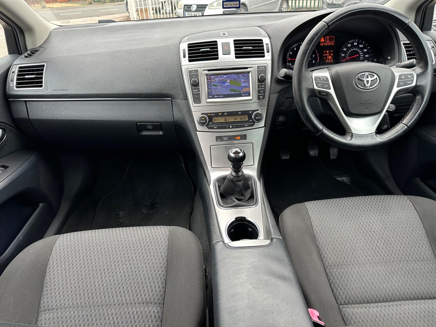 Used Toyota Avensis 2012 for sale - 77839742: Photo 23