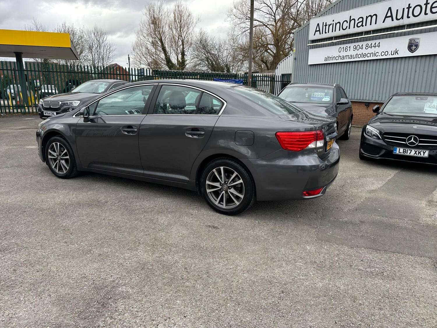 Used Toyota Avensis 2012 for sale - 77839742: Photo 6