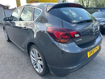 Used Vauxhall Astra 2015 for sale - 78417264: Photo