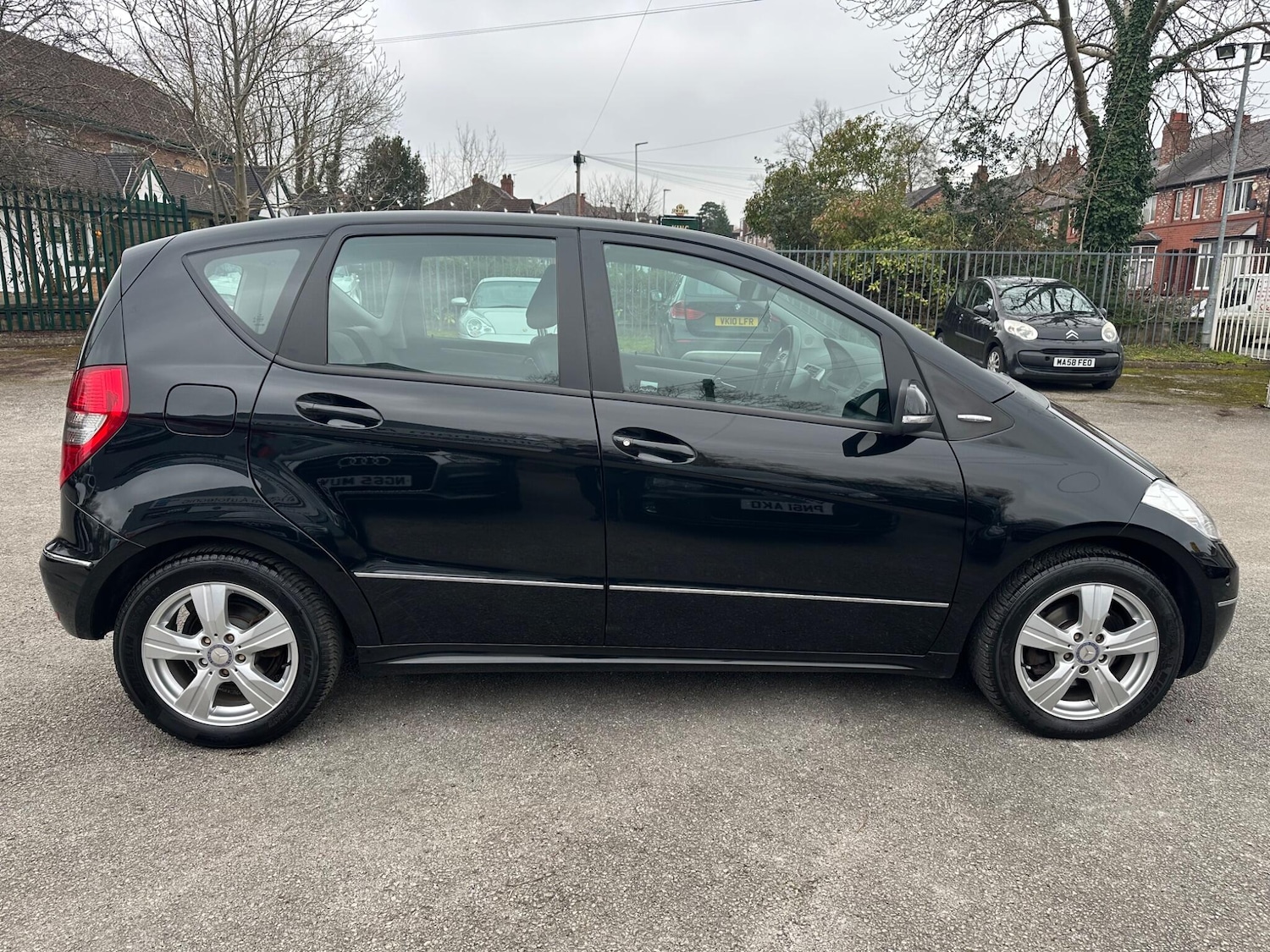 Used Mercedes-Benz A-Class 2012 for sale - 77424578: Photo 16