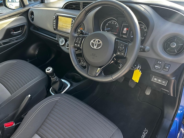 Used Toyota Yaris 2019 for sale - 76189121: Photo 19