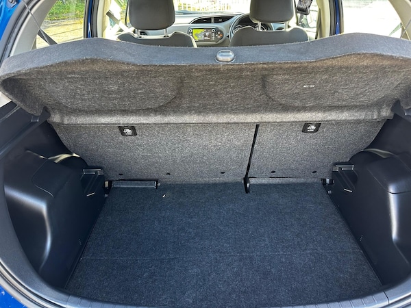 Used Toyota Yaris 2019 for sale - 76189121: Photo 33
