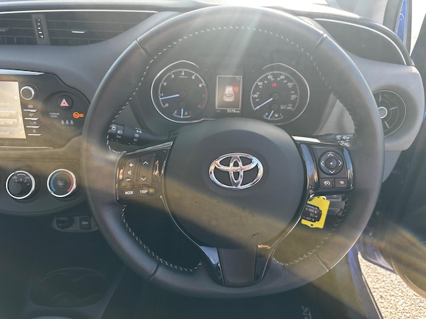 Used Toyota Yaris 2019 for sale - 76189121: Photo 34