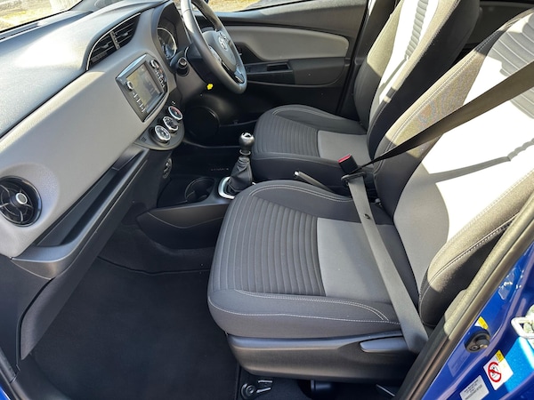 Used Toyota Yaris 2019 for sale - 76189121: Photo 36
