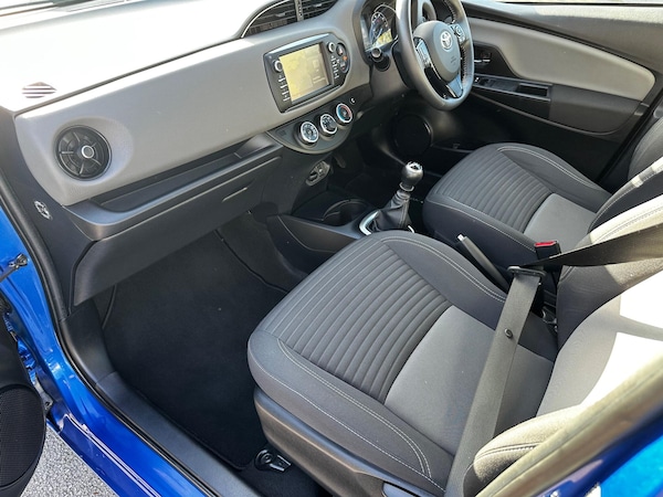 Used Toyota Yaris 2019 for sale - 76189121: Photo 37