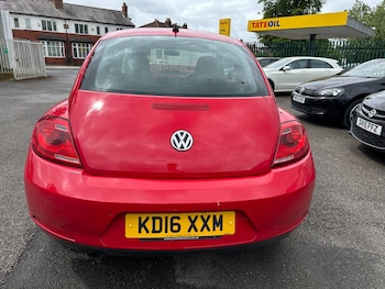 Used Volkswagen Beetle 2016 for sale - 78561529: Photo